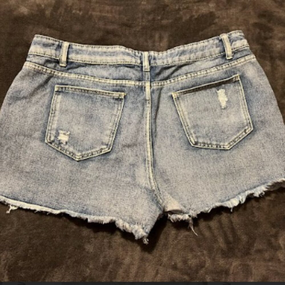Jean Shorts - Picture 2 of 2